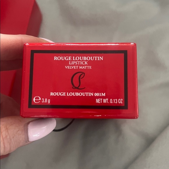 Christian Louboutin Lipstick & Beauty Creations lipstick - Picture 12 of 15